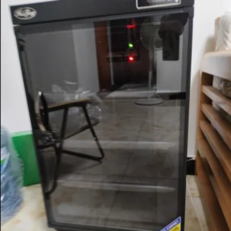 صندوق جاف للكاميرا الاحترافي م - مراجعة Camera Dry Cabinet وسعره