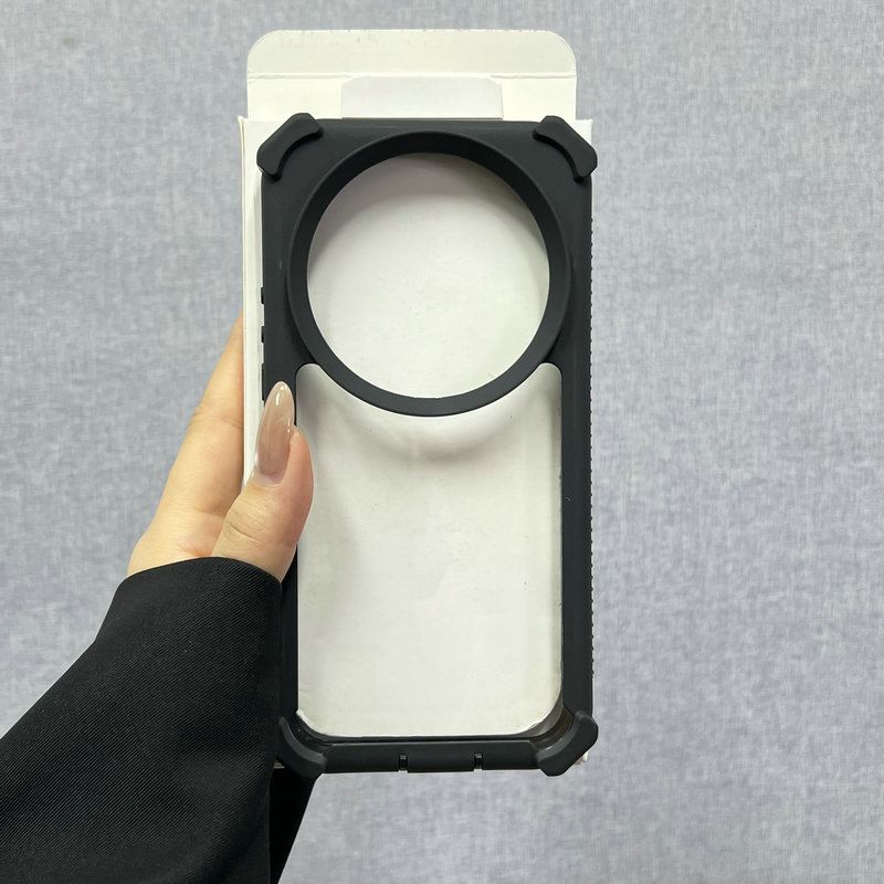 غطاء حماية صلب قابل للفصل لهات - مراجعة Photography Kit Xiaomi 17 Ultra وسعره
